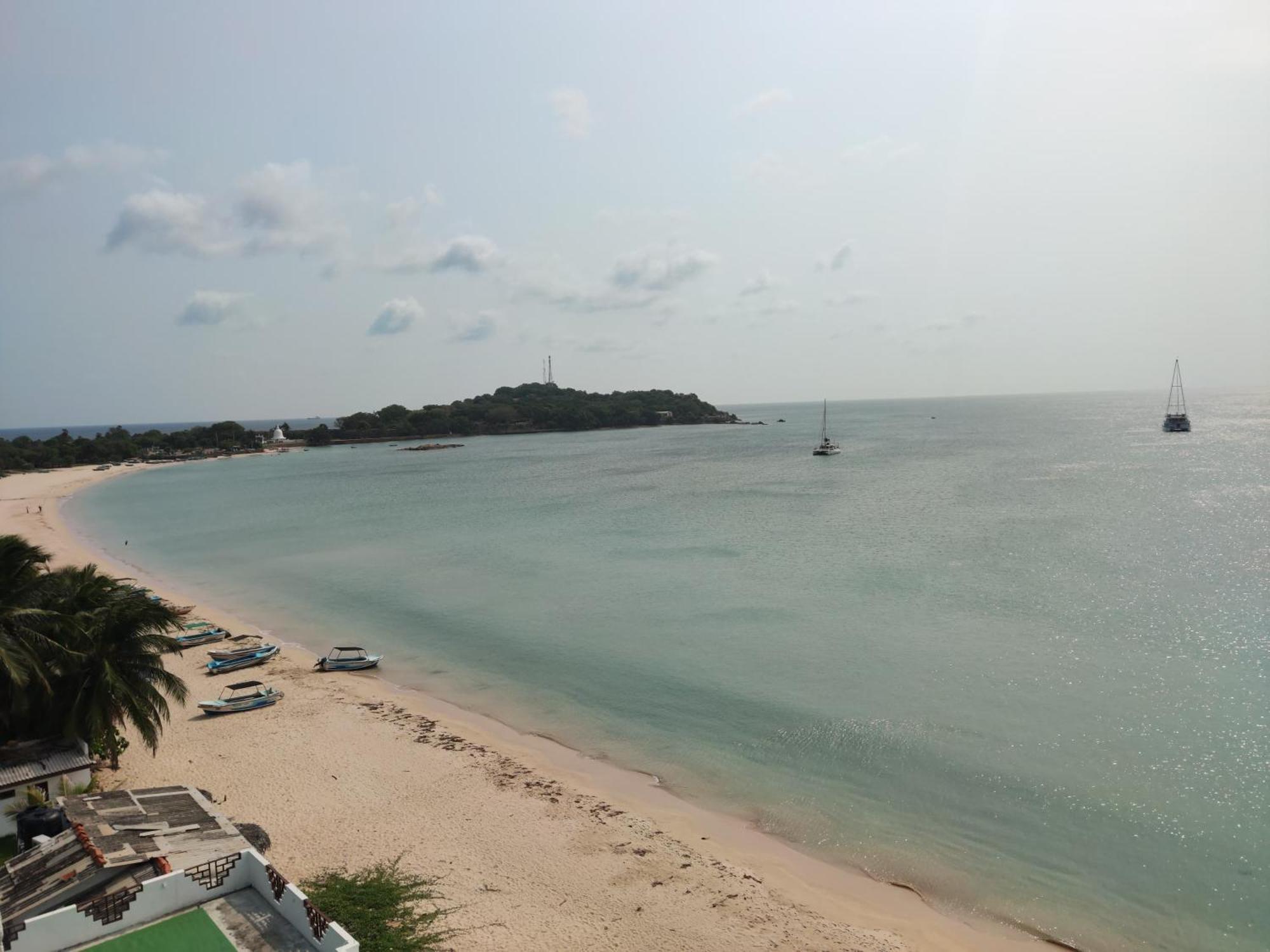 Trinco Beach By Dsk Trincomalee Dış mekan fotoğraf