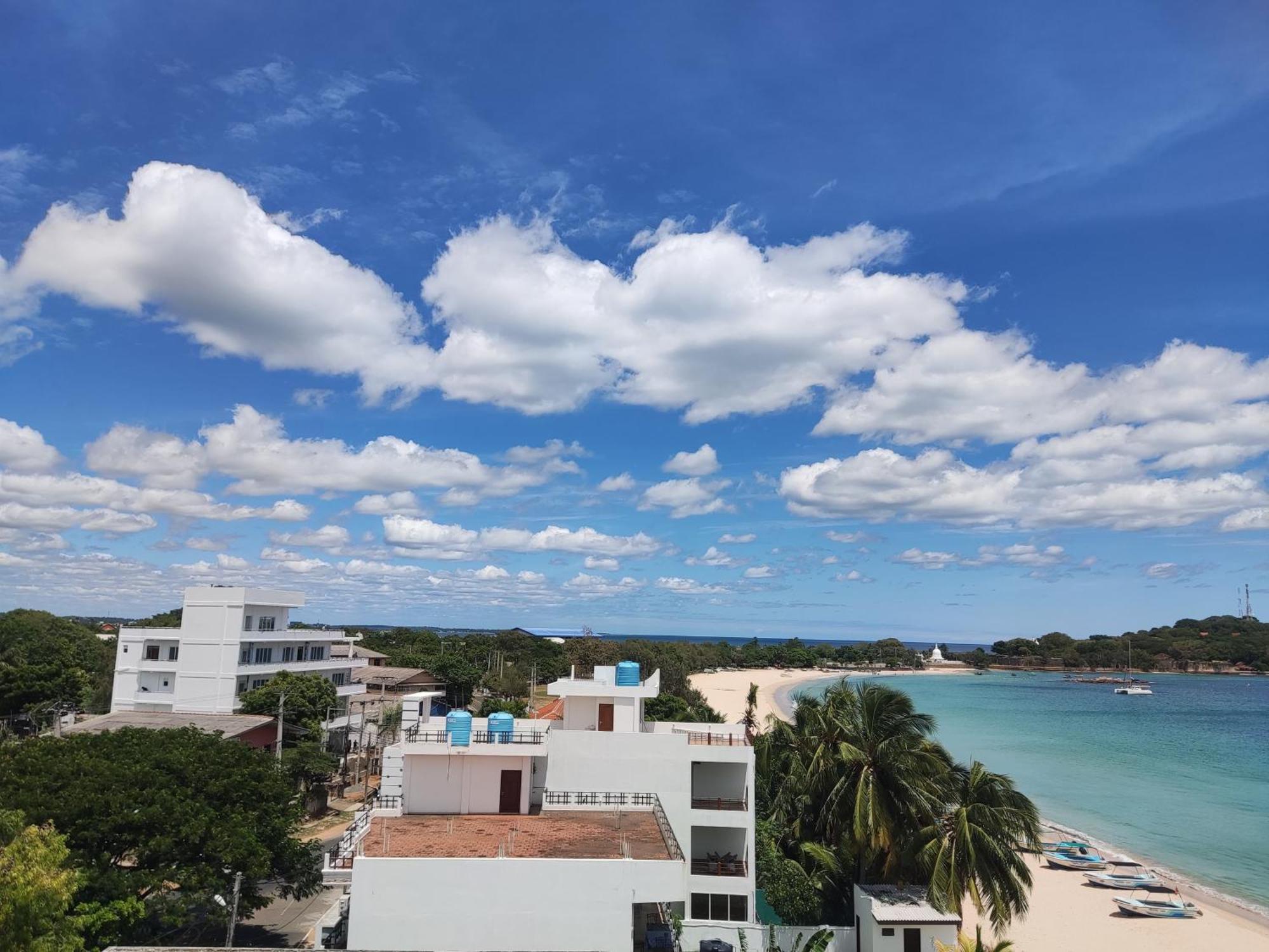 Trinco Beach By Dsk Trincomalee Dış mekan fotoğraf
